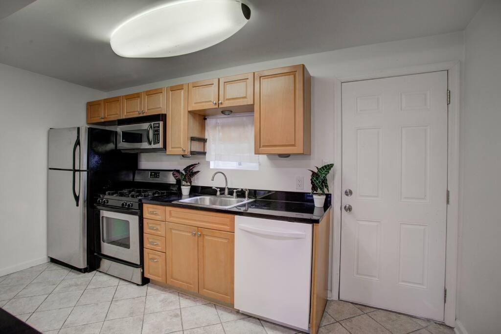 Cozy Lux 3Bd House Heart Of Fishtown Sleeps 8 Apartment Филаделфия Екстериор снимка